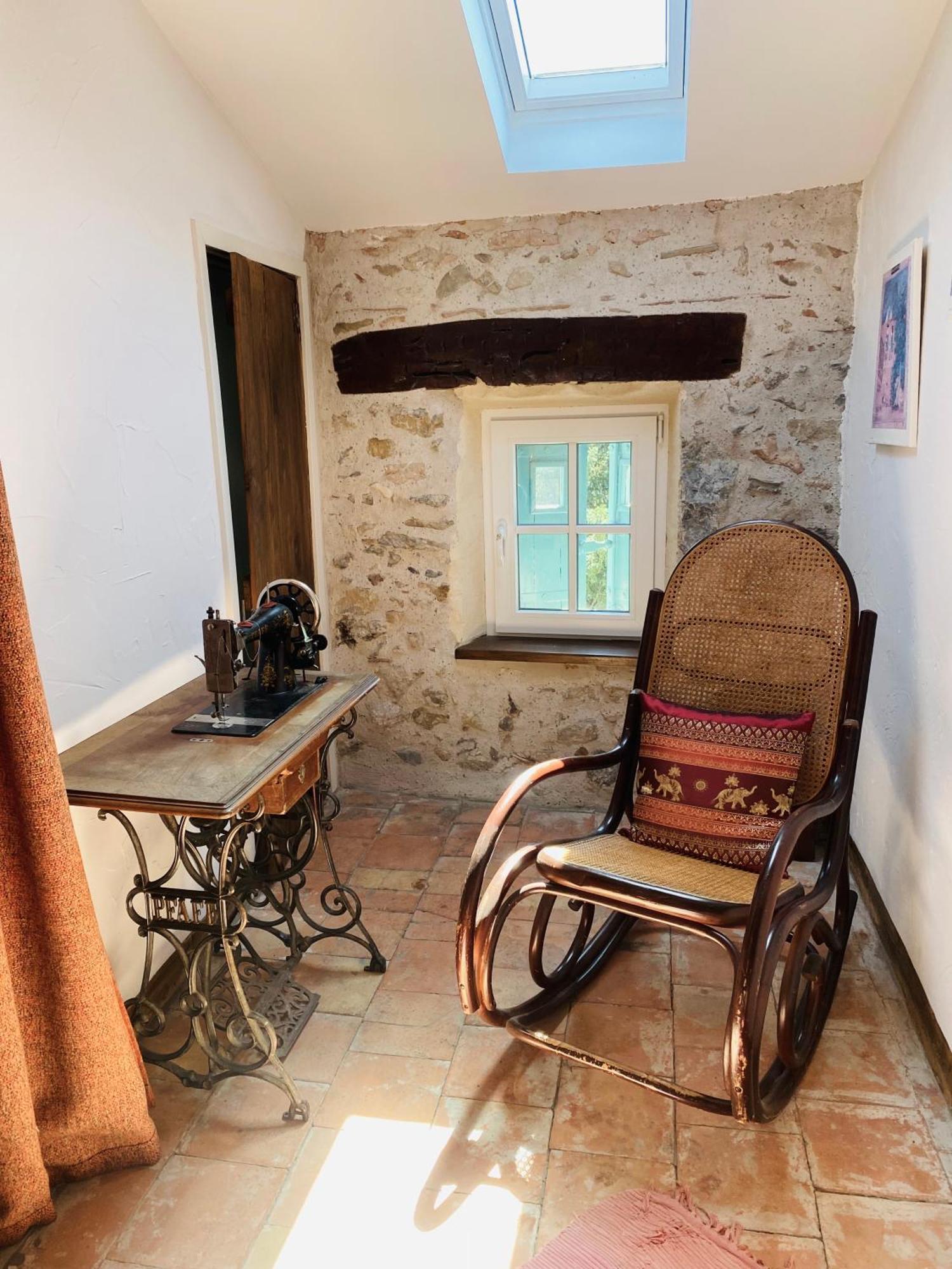 Aux Berges Du Libre Bed & Breakfast Felines-Termenes Ngoại thất bức ảnh